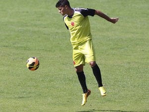 Henrique teve seu contrato com o Vasco renovado por mais 3 anos Henrique teve seu contrato com o Vasco renovado por mais 3 anos