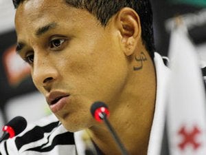 Yotún teve boa atuação contra o Nacional-AM Yotún teve boa atuação contra o Nacional-AM