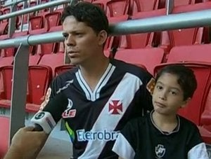 Rafael retorna ao Mané Garrincha com o filho Matheus Rafael retorna ao Mané Garrincha com o filho Matheus