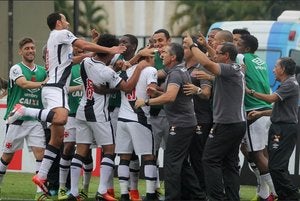 Comemoração do gol de Éderson Comemoração do gol de Éderson