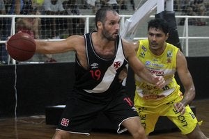Drudi durante jogo no Ginásio Vasco da Gama Drudi durante jogo no Ginásio Vasco da Gama