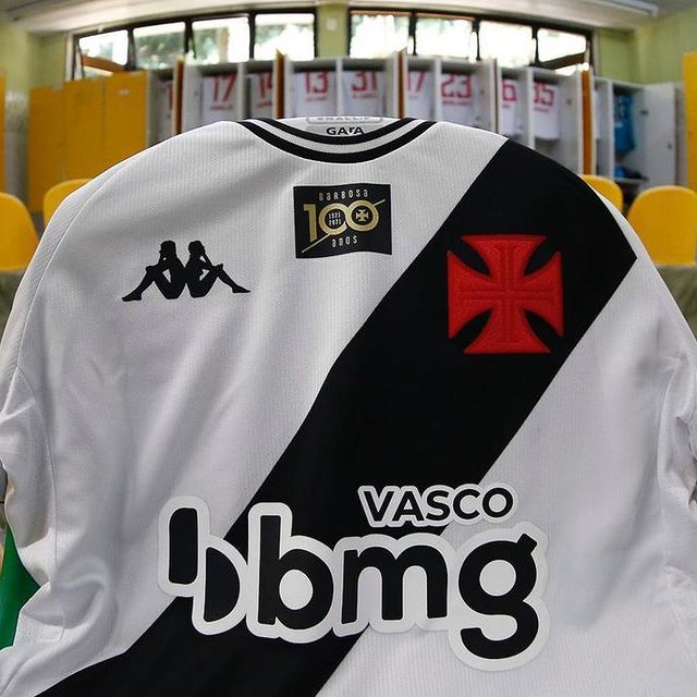 Novo Patrocinador M Ster Deve Ocupar O Lugar Do Bmg No Uniforme