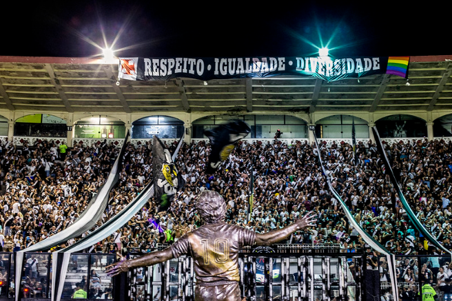 Festa Na Colina Impressiona At Rivais A Torcida Do Vasco Sensacional