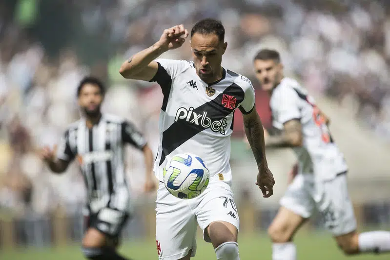 Garone analisa o gol do Vasco na vitória sobre o Atlético MG vídeo