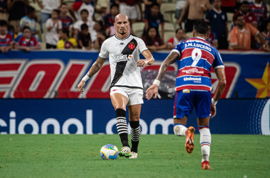 Os Pendurados Do Vasco Para O Jogo Contra O Internacional SuperVasco