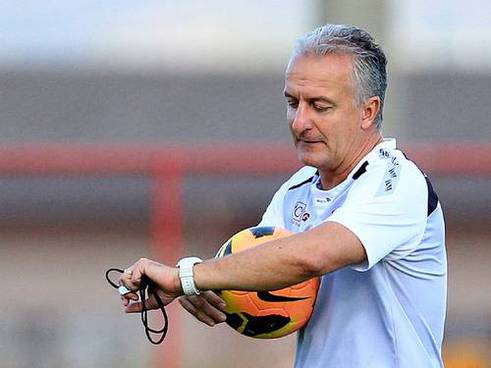 Dorival Junior relogio