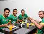 Jogadores almoçam no novo restaurante (Paulo Fernandes/Vasco)
