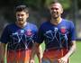 Castan e Vinícius no treino (Globoesporte.com)