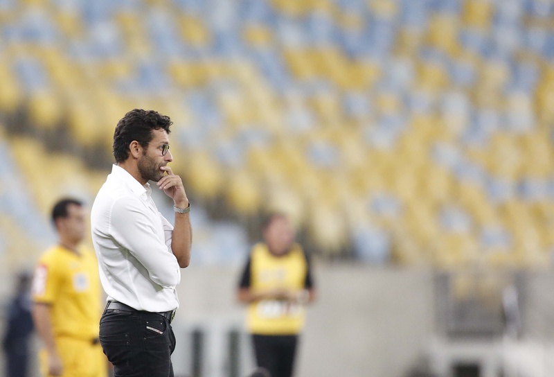 Alberto Valentim avaliou o desempenho do Vasco em campo