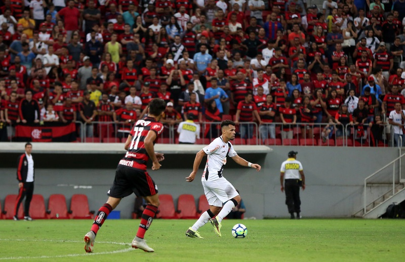 Bruno Silva em ação no Clássico dos Milhões em Brasília