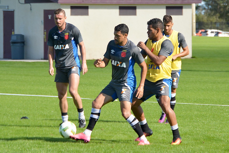 Marcelo Mattos treinando com bola na Flórida Cup.