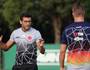 Alberto Valentim orienta o argentino Maxi López (Carlos Gregório Jr/Vasco.com.br)