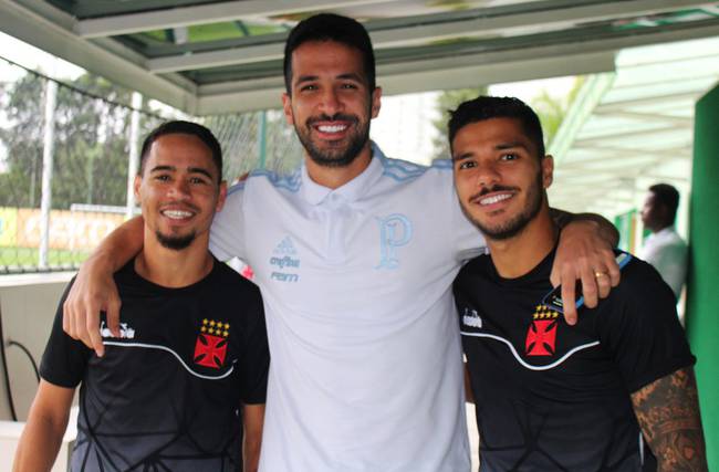 Pikachu, Luan e Henrique