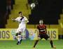 Pikachu levou uma pancada na cabeça e precisou deixar o jogo mais cedo contra o Sport (Aldo Carneiro / Pernambuco Press)
