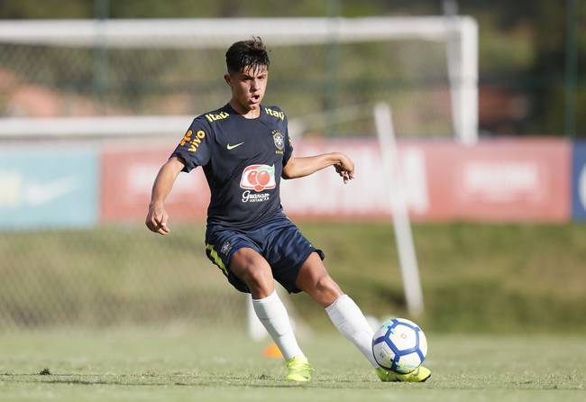 Caio Dantas se prepara para lançamento