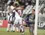 Vasco comemora o gol contra o Botafogo, no Engenhão (Andre Durão)