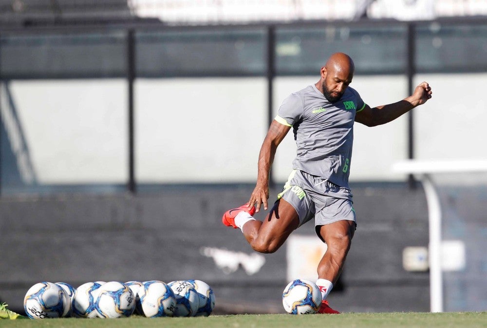 Fellipe Bastos se declara ao Vasco: 'Tudo o que eu aprendi e senti na vida'