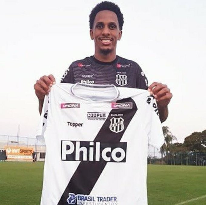 Ex-Vasco, Lucas Mineiro é apresentado oficialmente na ...