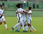 Meninos da Colina festejam um dos gols da goleada (Marcos Faria/Divulgação)