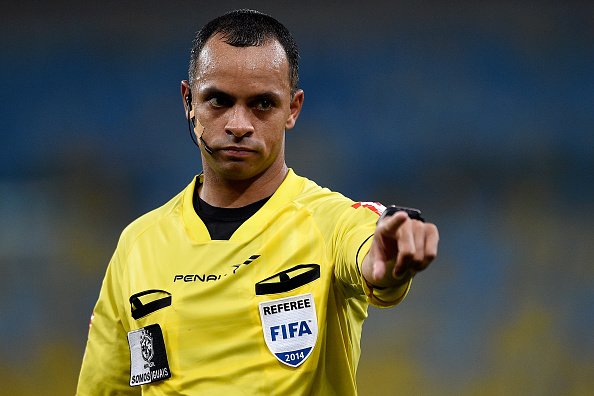 Arbitragem definida para Vitória x Vasco