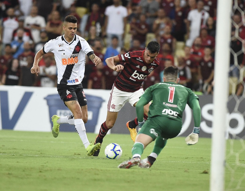 Richard em ação com a camisa do Vasco