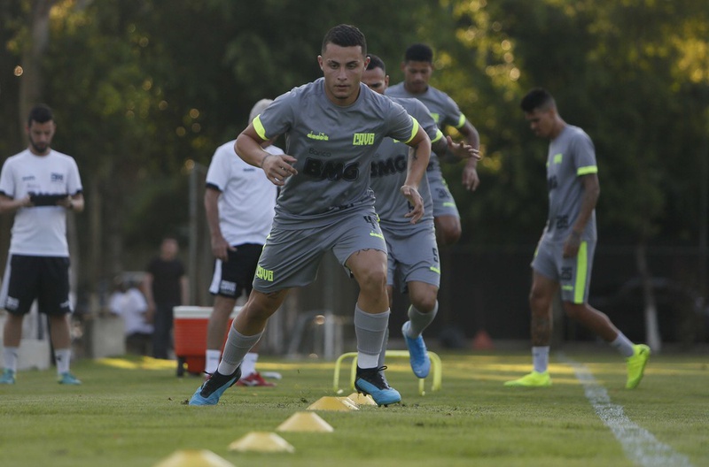 Bruno Gomes durante treino