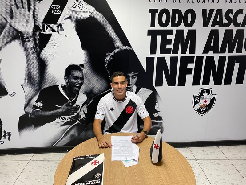 Luiz Antônio assinou com o Vasco nesta terça-feira