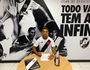 Menino da Colina assinou vínculo profissional nesta quinta-feira (Divulgação/Vasco)