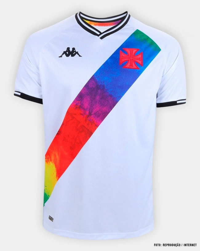 Camisa em homenagem a comunidade LGBTQIA+