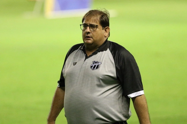 Guto Ferreira