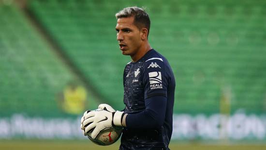 Joel Robles