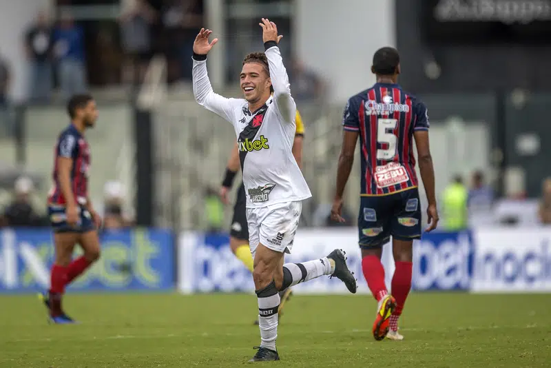 Com Nenê, mas sem Figueiredo, Vasco divulga relacionados para o jogo contra  o Nova Iguaçu - ISTOÉ Independente