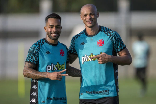 Alex Teixeira e Anderson Conceição