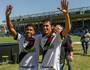 Marlon Gomes e Andrey após vitória do Vasco (Daniel RAMALHO/CRVG)