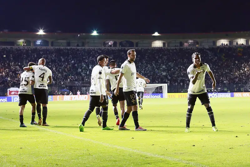 Vasco aguarda Andrey Santos após o Mundial Sub-20