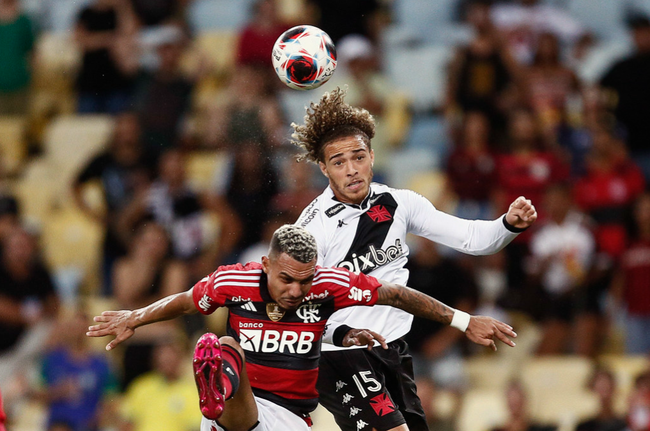 Figueiredo contra o Flamengo