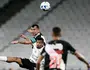 Gary Medel contra o Corinthians (Daniel Ramalho/Vasco)