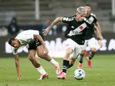 Luca Orellano contra o Corinthians (Daniel Ramalho/Vasco)