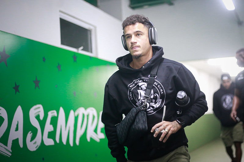 'A carreira europeia de Coutinho está chegando ao fim', diz jornal espanhol
