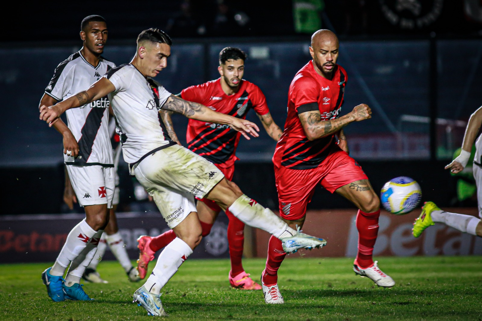 Puma Rodriguez comemora gol marcado pela Copa do Brasil | SuperVasco