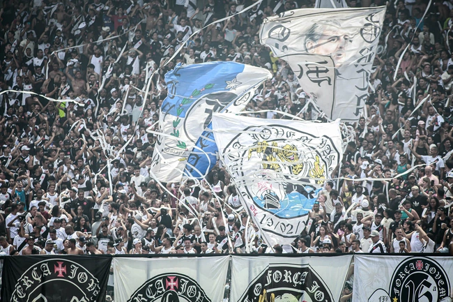 Torcida do Vasco em São Januário