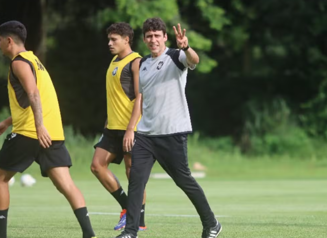 Ricardo Colbachini será auxiliar de Fernando Diniz no Vasco