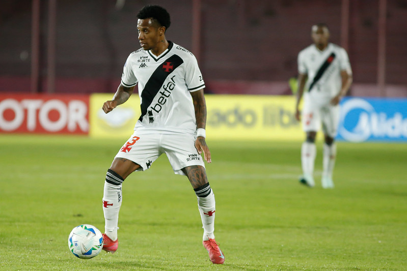 Estatísticas de Fluminense 2 x 1 Vasco