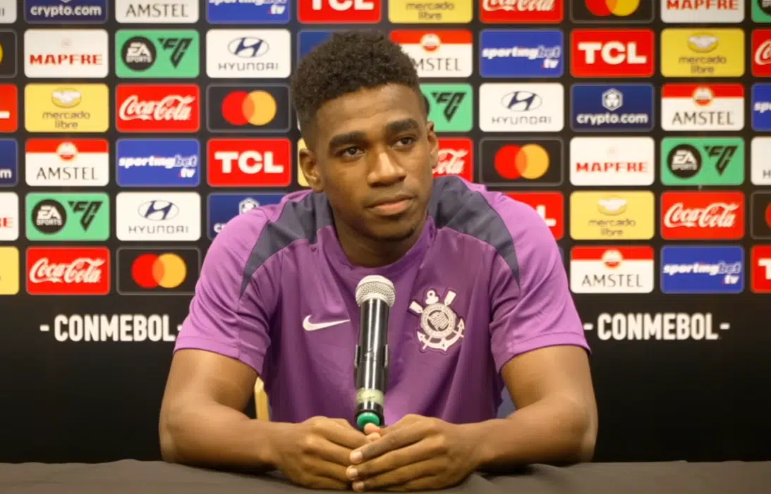 Félix Torres - Ficha do Jogador 