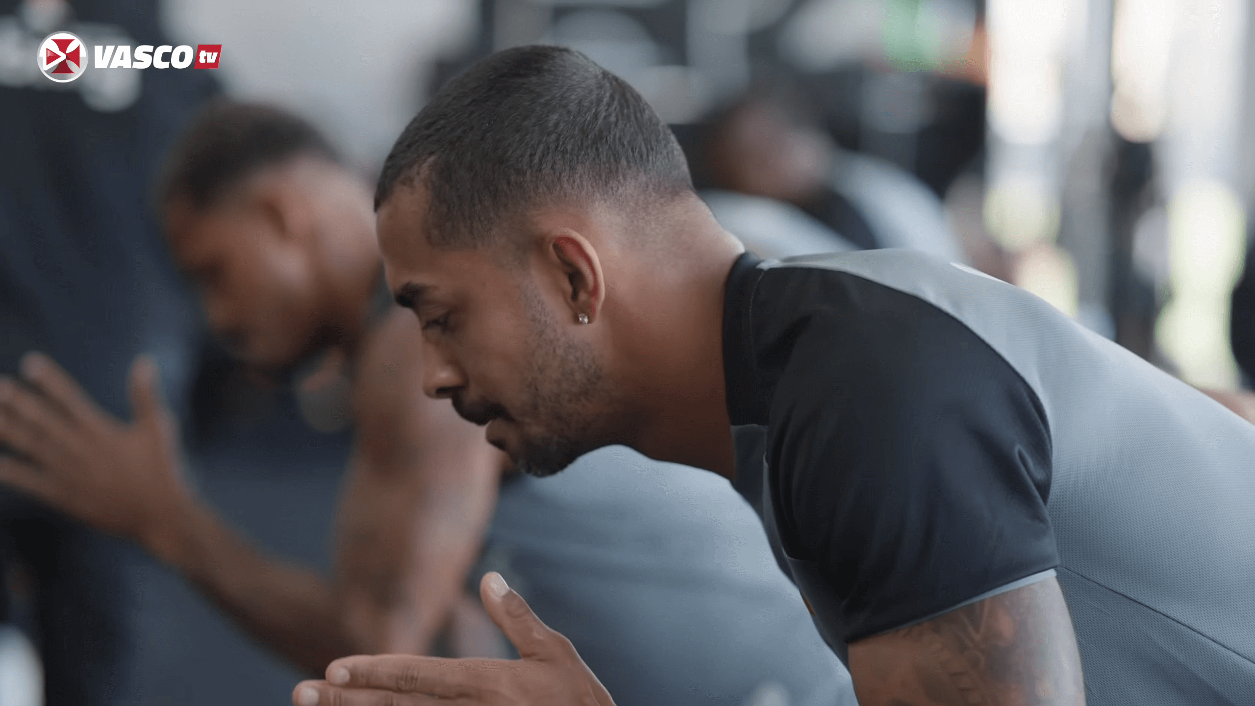 Vasco diz dever R$ 1,2 milhão a menos ao Atlético-MG pela compra de PH