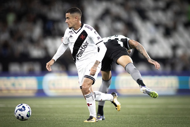 Philippe Coutinho em ação contra o Botafogo