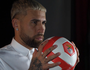 Otamendi (Sport Lisboa e Benfica, Reprodução/Youtube)