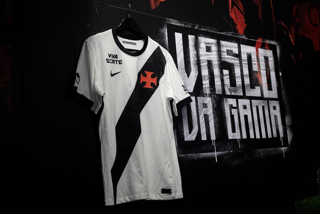 Uniforme II Vasco Nike