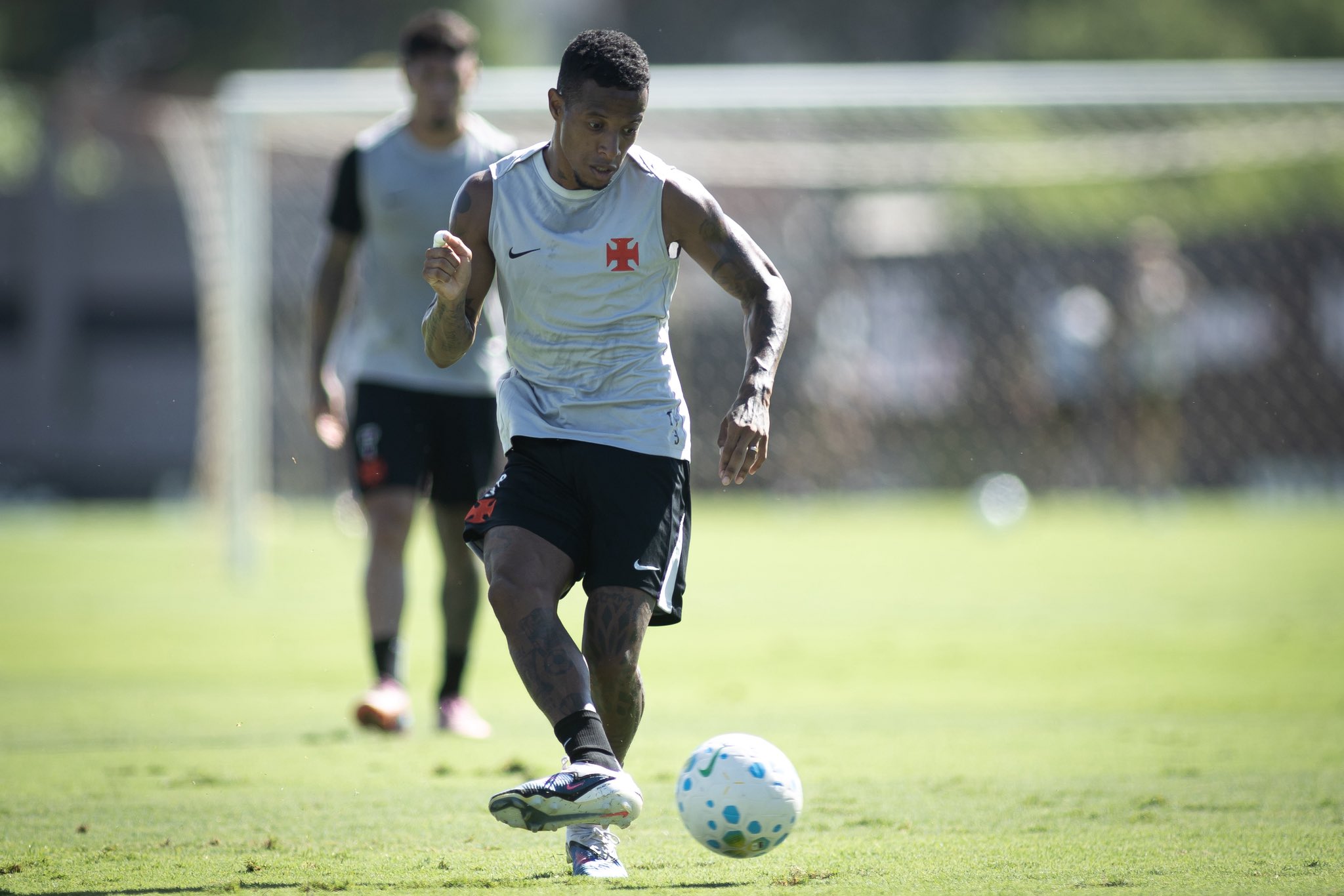 Tchê Tchê ‘renasce’ sob o comando de Renato Gaúcho