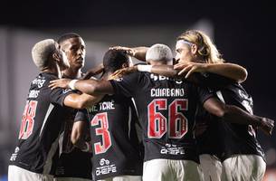Vasco 3 x 0 Barracas Central